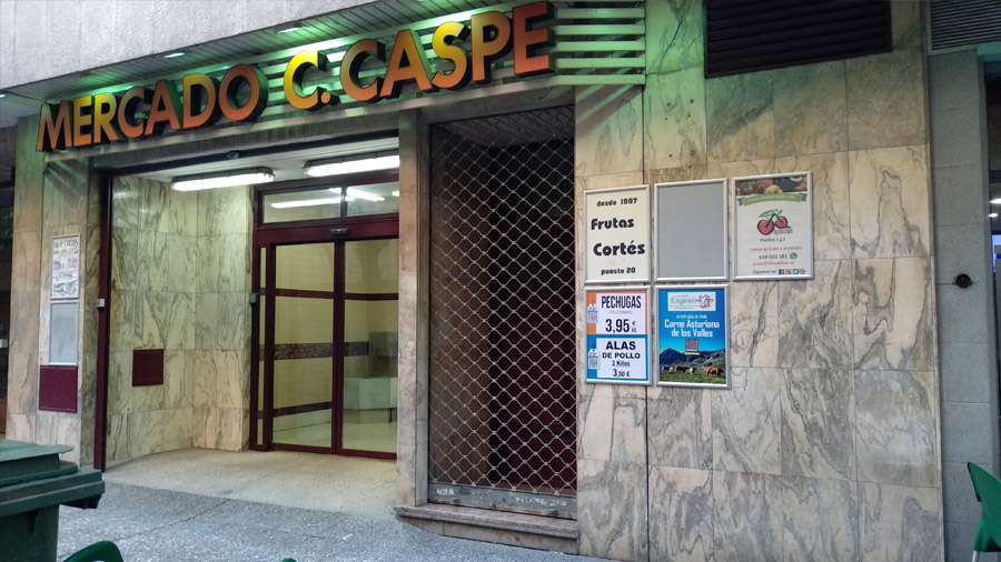 Mercado calle caspe fachada Roger de Tur